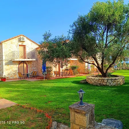 Spasmata Village - Seaside Stone Maisonette Spacious & Quiet Only Adults Ferienhaus Minia
