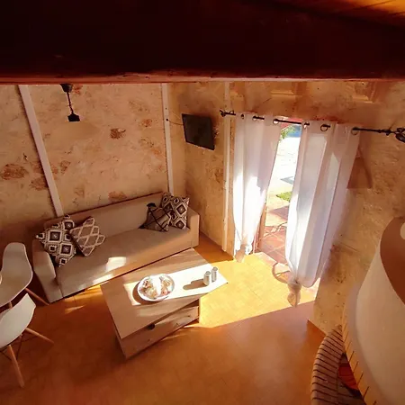 Spasmata Village - Seaside Stone Maisonette Spacious & Quiet Only Adults Semesterbostad