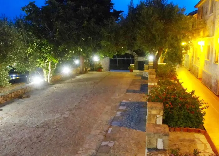 Дом отдыха Spasmata Village - Seaside Stone Maisonette Spacious & Quiet Only Adults