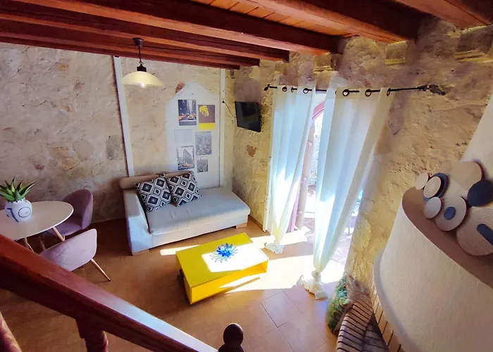 Дом отдыха Spasmata Village - Seaside Stone Maisonette Spacious & Quiet Only Adults Миния